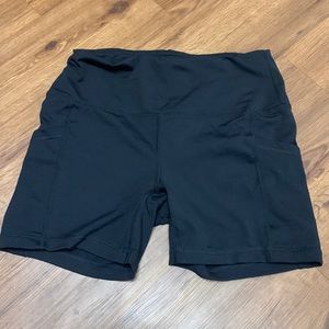 biker shorts